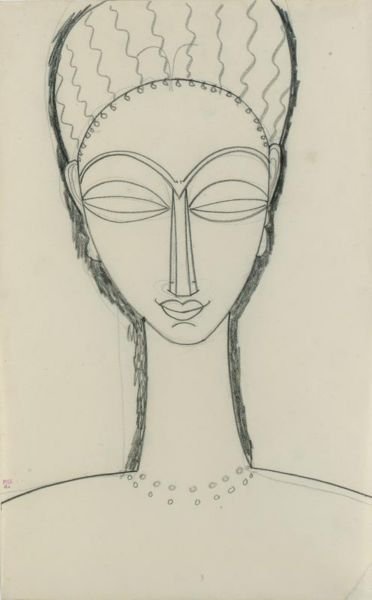 Tete De Face Avec Double Collier Et Boucles D'Oreilles